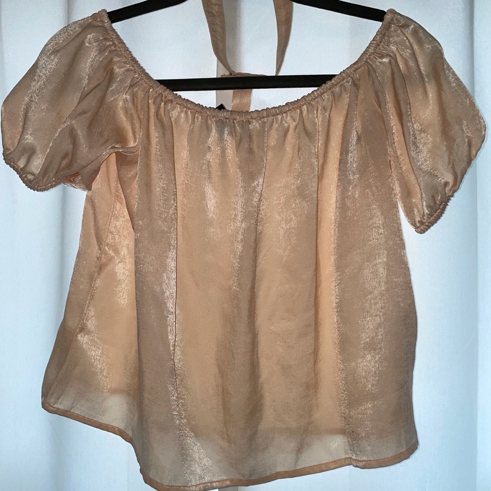 Satin forever 21 cream top w/ collar